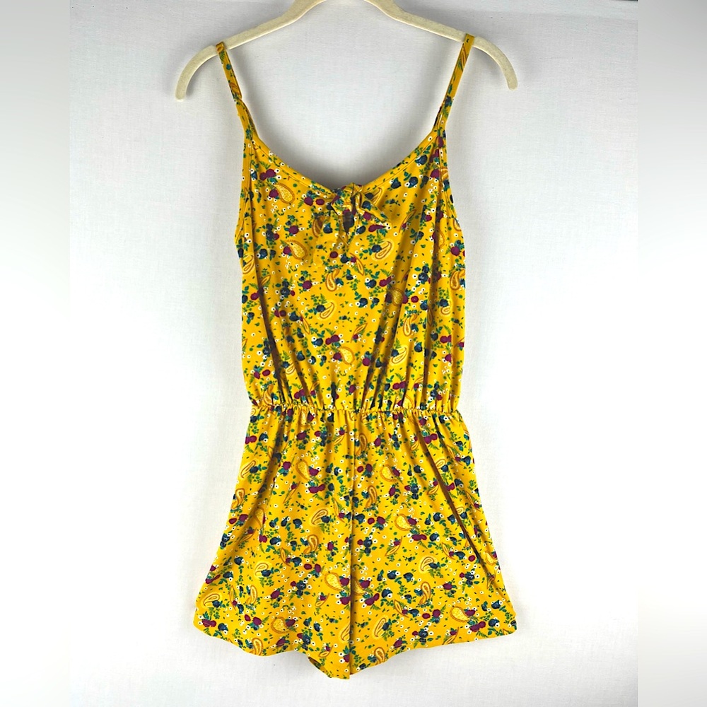 Ultra Flirt Yellow Floral Shorts-Romper Women’s Size Large